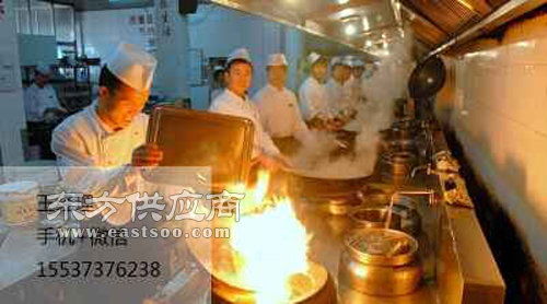 醇基燃料技術(shù)開(kāi)發(fā)與轉(zhuǎn)讓新機(jī)遇 聚焦河南炬燃，探索綠色能源新篇章